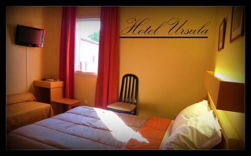 Imagen de la habitación del Hotel Ursula, Cambo Les Bains. Foto 16