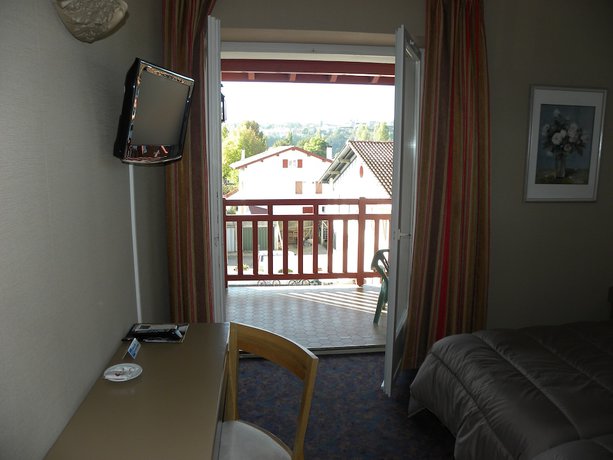 Imagen de la habitación del Hotel Ursula, Cambo Les Bains. Foto 12