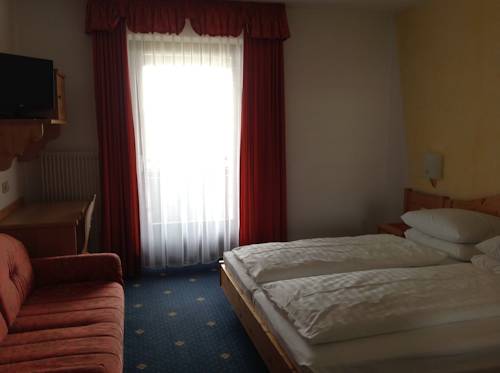 Imagen de la habitación del Hotel Urthaler. Foto 2