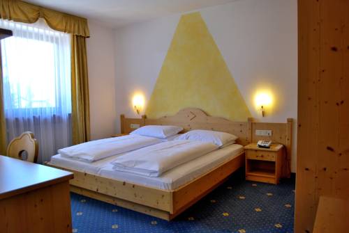 Imagen de la habitación del Hotel Urthaler. Foto 8