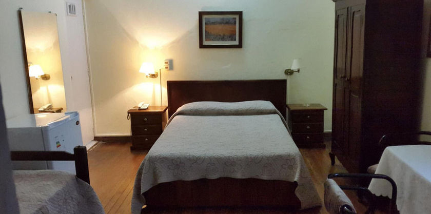 Imagen general del Hotel Uruguay. Foto 1