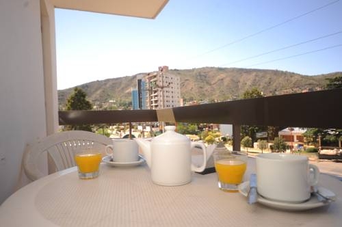 Imagen general del Hotel Uruguay, VILLA CARLOS PAZ. Foto 6