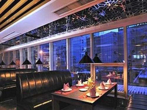 Imagen general del Hotel Urumqi Bayinhe. Foto 2