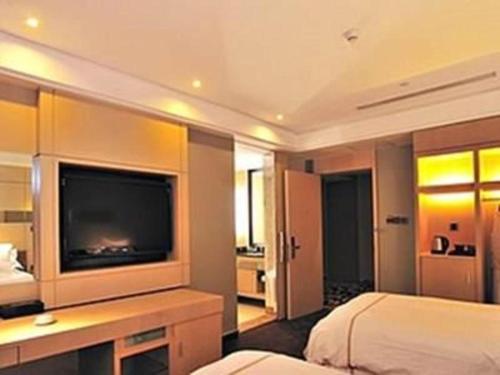 Imagen general del Hotel Urumqi Bayinhe. Foto 11