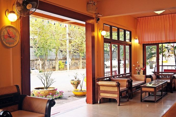 Imagen de los interiores del Hotel U-sa Family. Foto 13