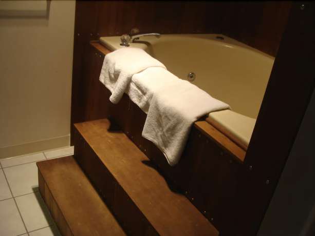 Imagen de la habitación del Hotel Usa Inns Of America. Foto 8