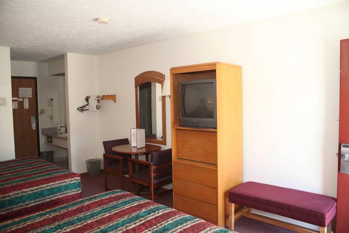 Imagen de la habitación del Hotel Usa Inns Of America. Foto 16