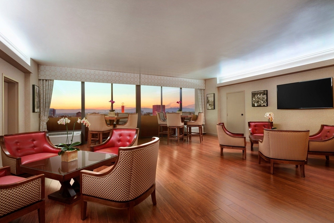 Imagen de los interiores del Hotel Usc. Foto 11