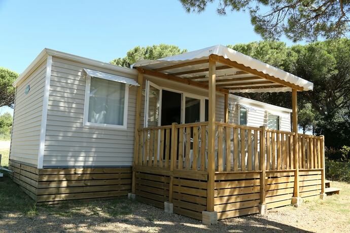 Imagen general del Hotel Ushuaïa Villages Camping Figurotta. Foto 13