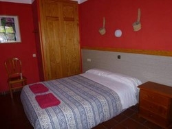 Imagen de la habitación del Hotel Uson. Foto 10