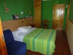 Imagen de la habitación del Hotel Uson. Foto 11