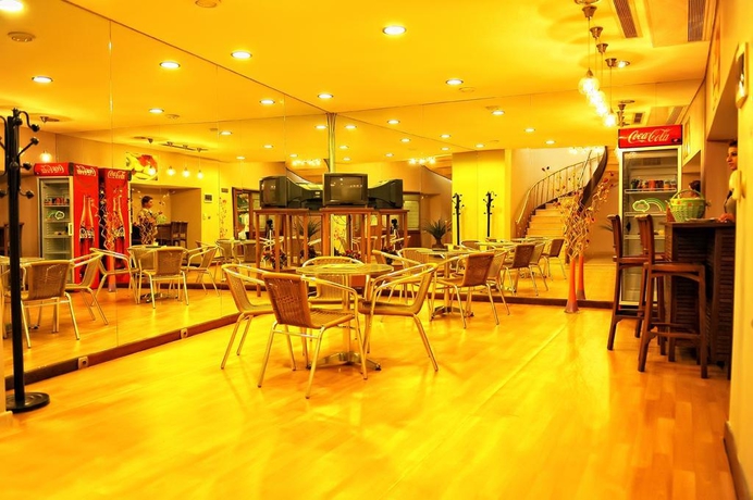 Imagen general del Hotel Usta Park. Foto 5