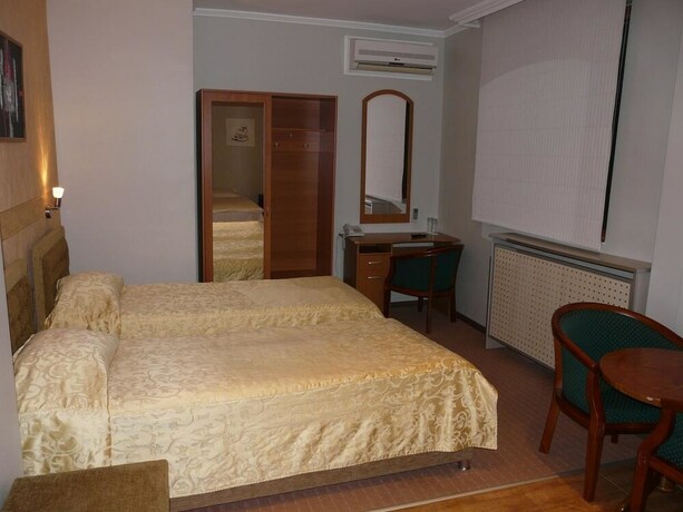 Imagen de la habitación del Hotel Ustra. Foto 20