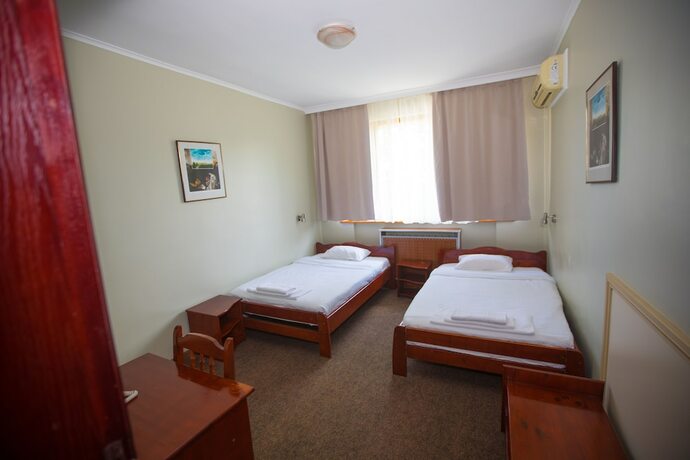 Imagen de la habitación del Hotel Ustra. Foto 21