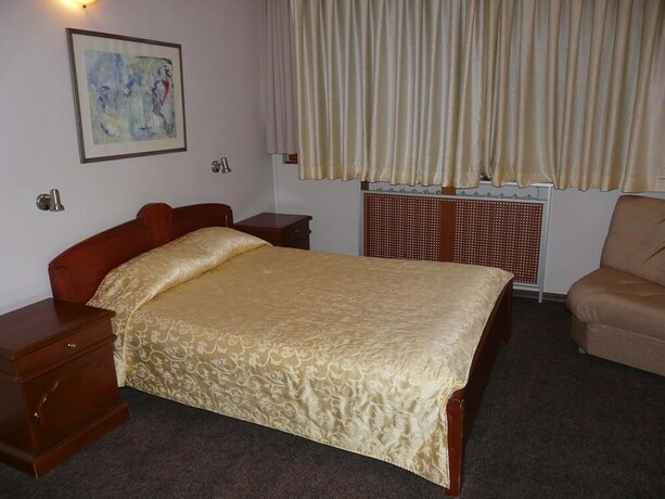 Imagen de la habitación del Hotel Ustra. Foto 26