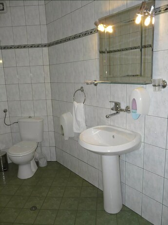Imagen de la habitación del Hotel Ustra. Foto 32