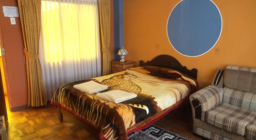 Imagen de la habitación del Hotel Utama. Foto 4