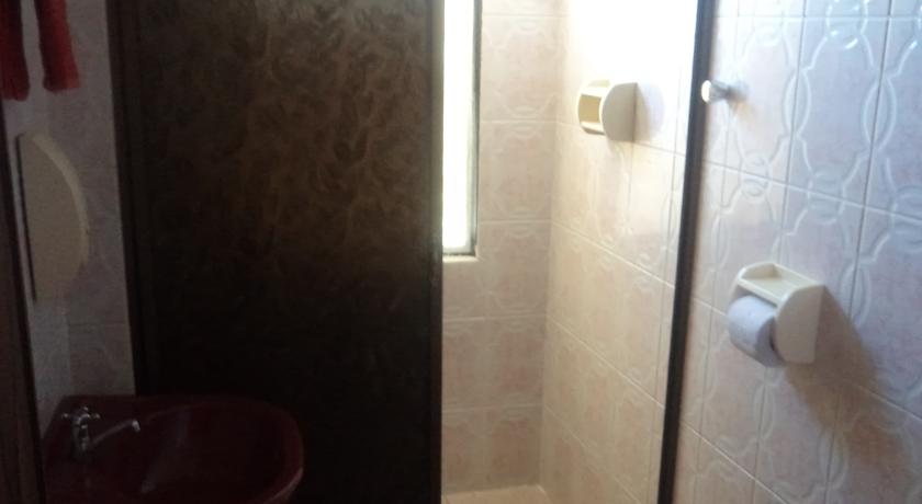 Imagen de los interiores del Hotel Utama. Foto 8