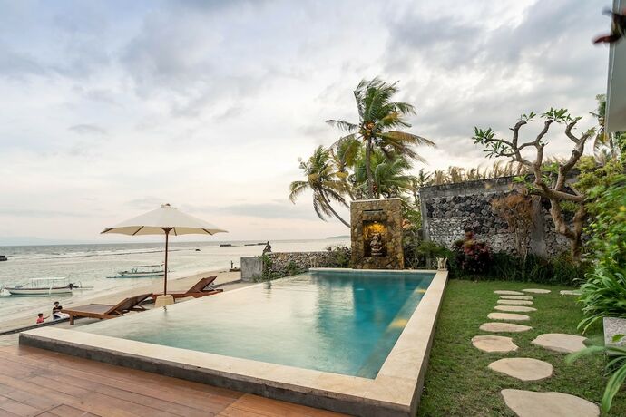 Imagen general del Hotel Utama Villas Beach Front Candidasa. Foto 4