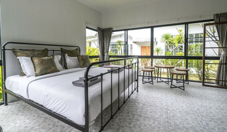 Imagen de la habitación del Hotel Utapao Resort. Foto 14