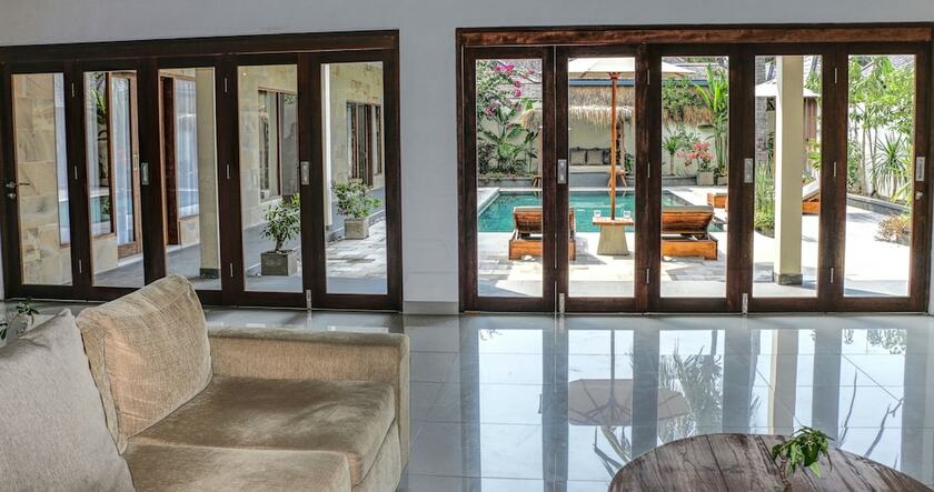 Imagen de la habitación del Hotel Utara Villas. Foto 20