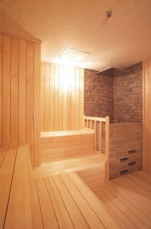 Imagen de la piscina del Hotel Utazu Grand. Foto 20