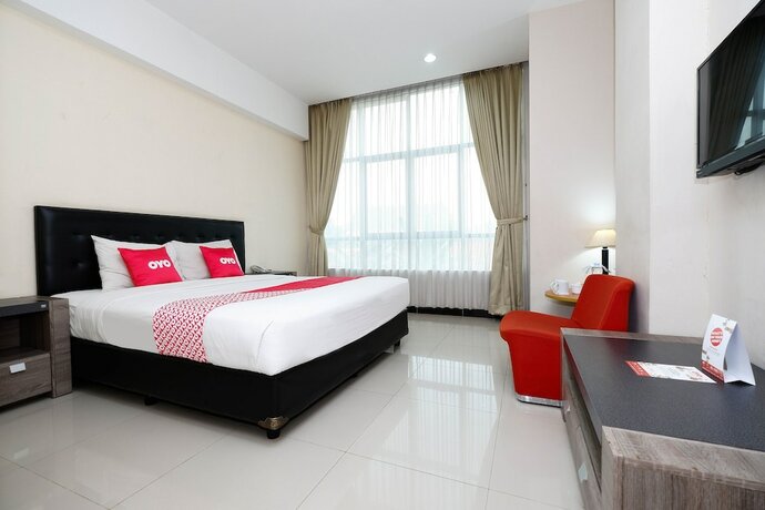 Imagen general del Hotel Utc Semarang. Foto 1