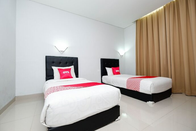 Imagen de la habitación del Hotel Utc Semarang. Foto 16