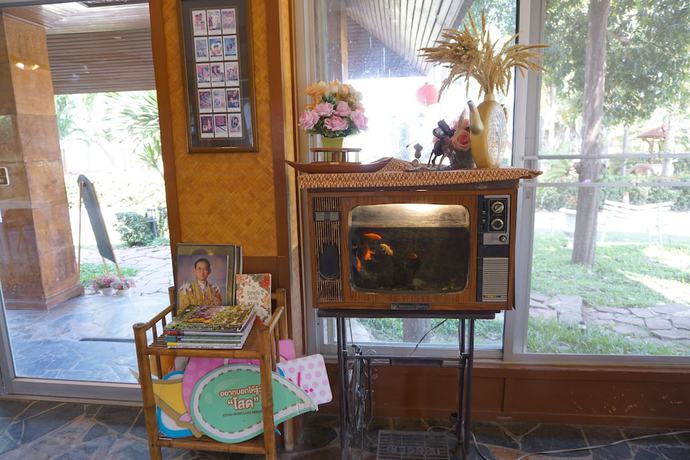 Imagen de los interiores del Hotel Uthai River Lake Resort. Foto 19