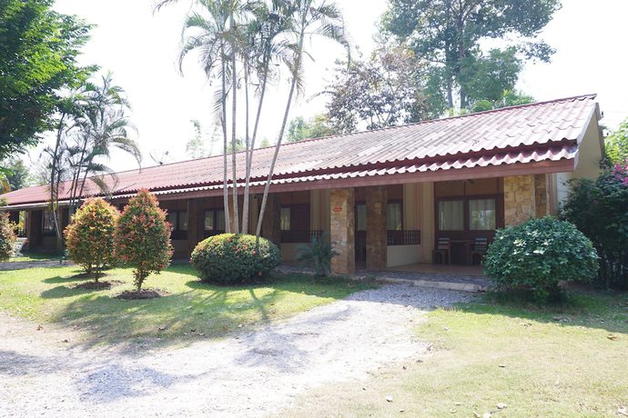 Imagen de la habitación del Hotel Uthai River Lake Resort. Foto 15