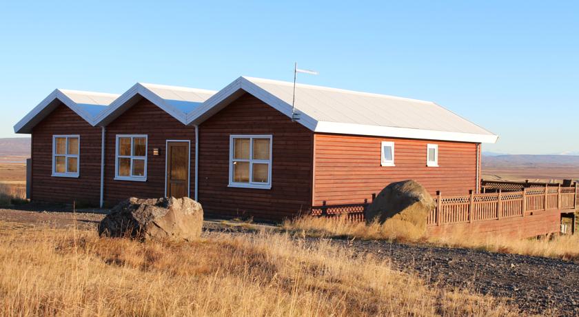 Imagen de los exteriores del Hotel Uthlid Cottages. Foto 7