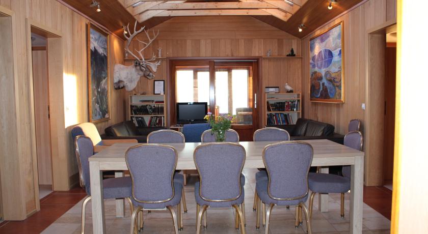 Imagen de los interiores del Hotel Uthlid Cottages. Foto 15