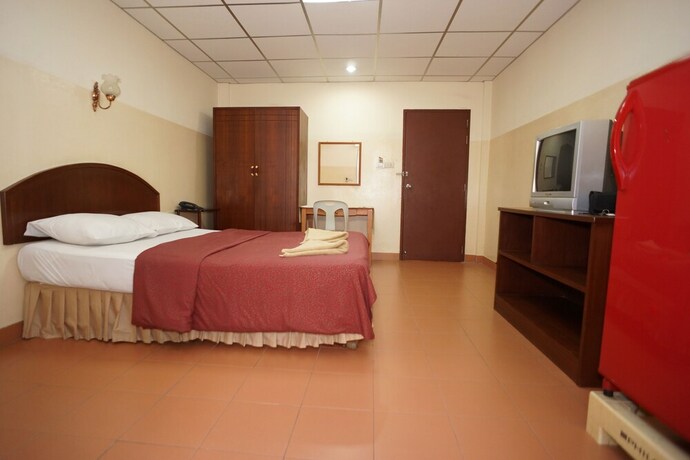 Imagen de la habitación del Hotel Utid Court. Foto 19