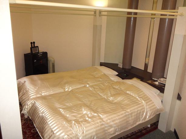 Imagen de la habitación del Hotel Utility Hotel Coo. Foto 7
