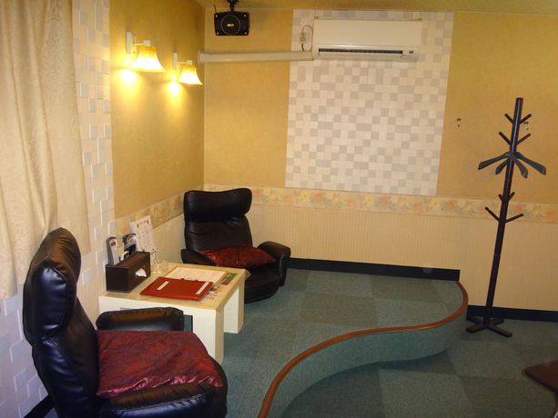 Imagen de la habitación del Hotel Utility Hotel Coo. Foto 8