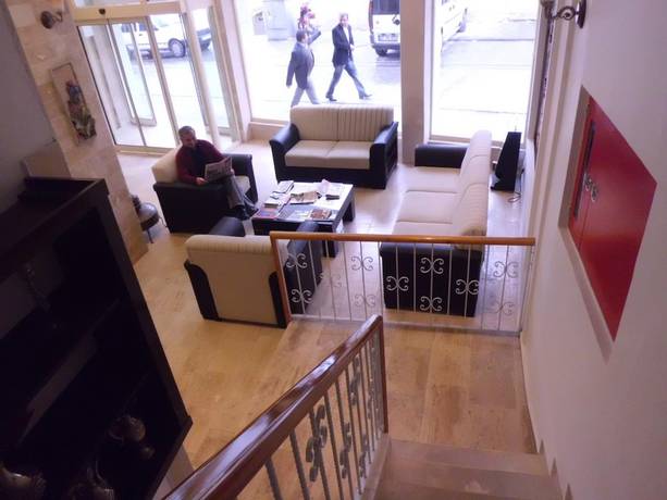 Imagen de los interiores del Hotel Utkubey. Foto 20