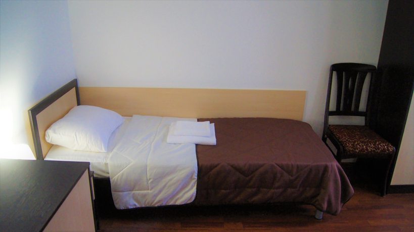 Imagen de la habitación del Hotel Utomlennye Solntsem. Foto 12