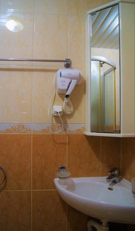 Imagen de la habitación del Hotel Utomlennye Solntsem. Foto 15