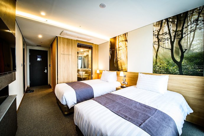 Imagen de la habitación del Hotel Utop Ubless Jeju Hamdeok. Foto 2