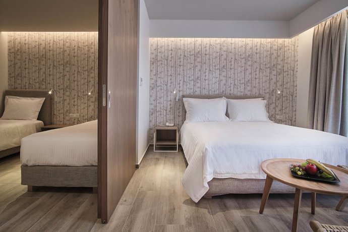 Imagen de la habitación del Hotel Utopia Blu. Foto 17