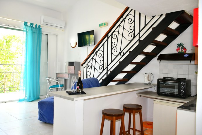 Imagen de la habitación del Hotel Utopia Kavos. Foto 9