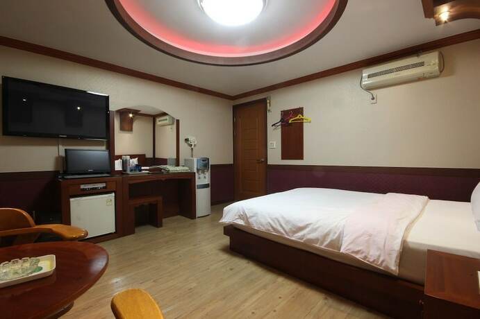 Imagen general del Hotel Utopia Motel. Foto 10
