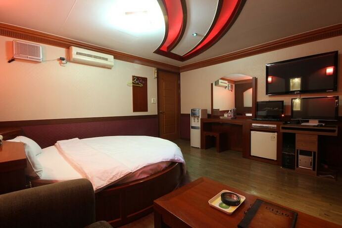 Imagen general del Hotel Utopia Motel. Foto 13