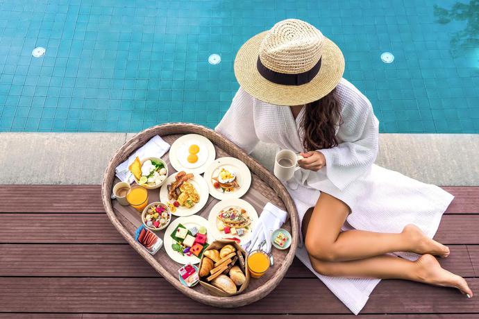 Imagen de la piscina del Hotel Utopia Naiharn. Foto 20