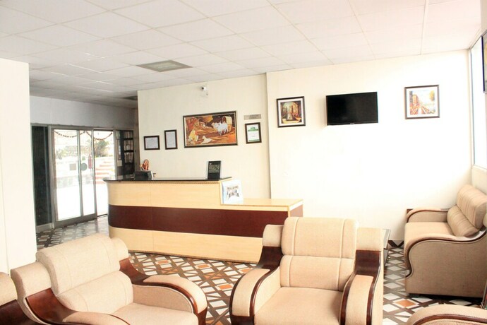 Imagen del bar/restaurante del Hotel Utopia Resorts and Spa. Foto 12