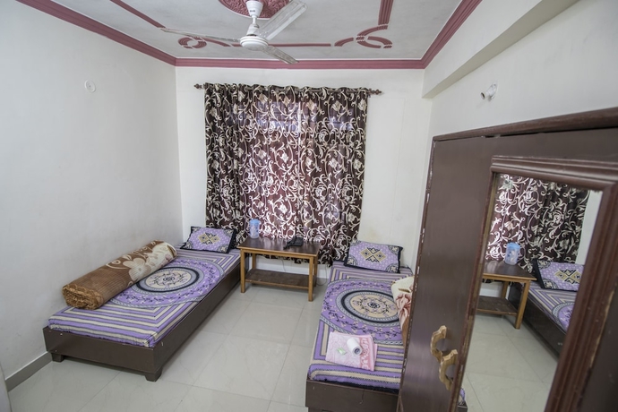 Imagen de la habitación del Hotel Utsang Guest House. Foto 8