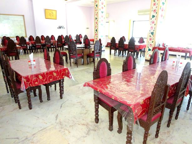 Imagen del bar/restaurante del Hotel Utsav, Nathdwara. Foto 3