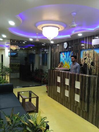 Imagen general del Hotel Utsav Residency. Foto 11