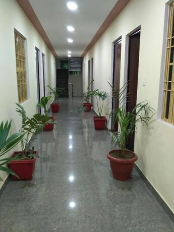 Imagen general del Hotel Utsav Residency. Foto 16