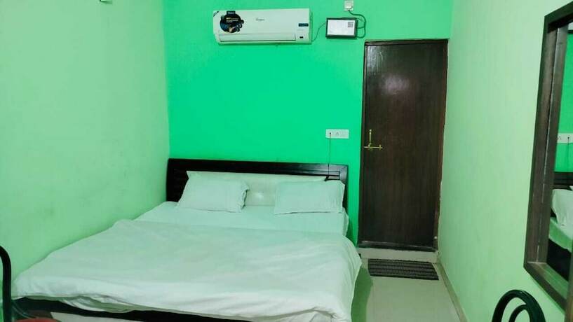 Imagen de la habitación del Hotel Utsav Residency. Foto 21